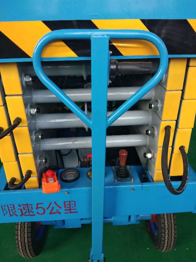 临汾辅助行走式升降平台